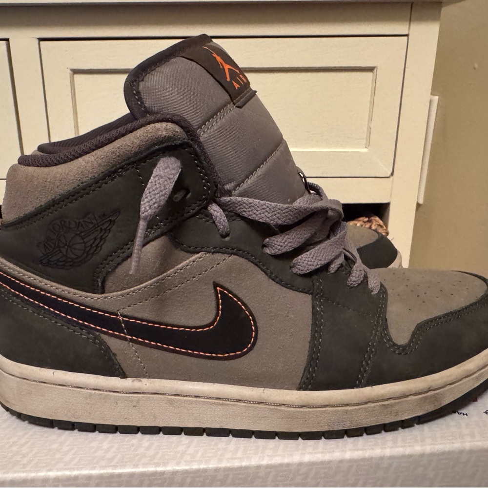 Jordan Men's Gray and Black Sneakers with Orange Accents